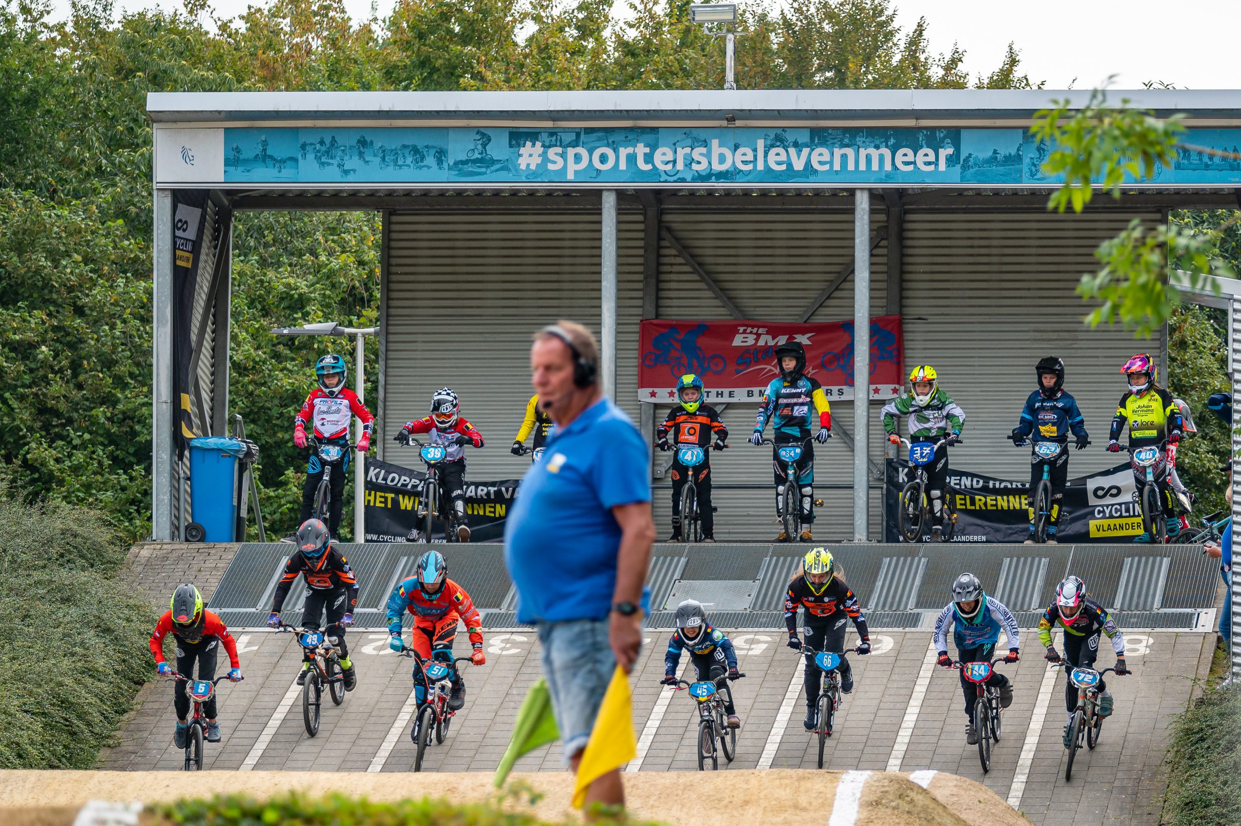 een keer lint adelaar Ostend BMX Club organiseert sinds lange tijd weer een BMX-wedstrijd te Oostende! - Ostend BMX Club een keer lint adelaar Ostend BMX Club organiseert sinds lange tijd weer een BMX-wedstrijd te Oostende! - Ostend BMX Club